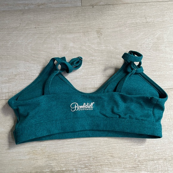 Bombshell Motion sports bra - Picture 5 of 5